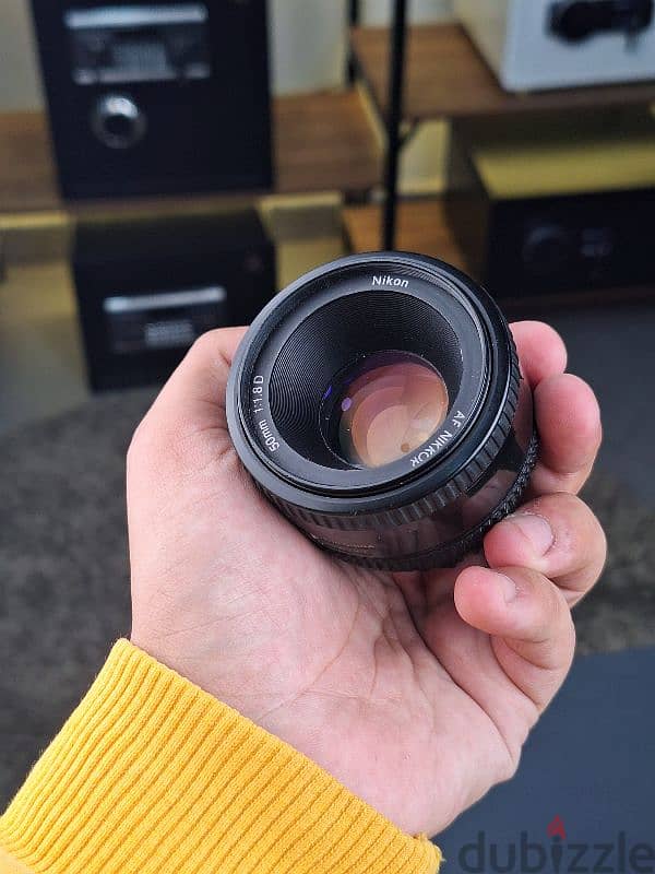 عدسه نيكون 50mm f1.8 d حاله كويسه 1