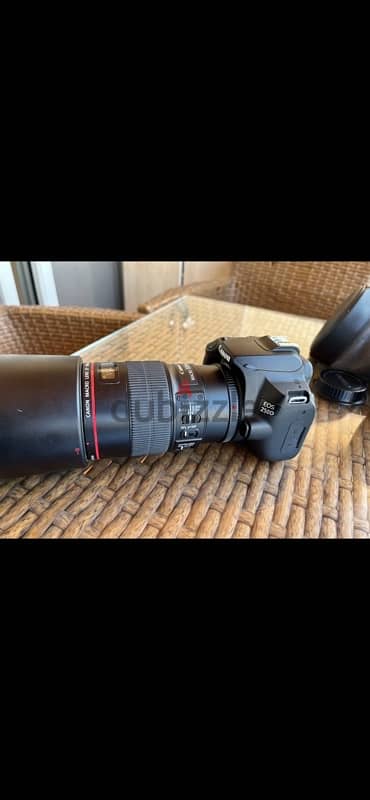 canon eos 250d +macro lens canon 100 mm ef+lens canon 18/55+bag+memory