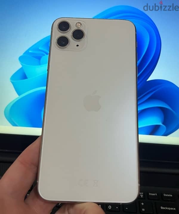 iphone 11 pro max بسعر مناسب 1