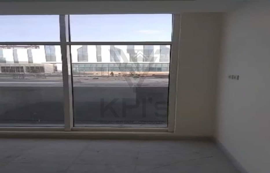 Clinic 48M finished Lowest rent price in Ozone 0