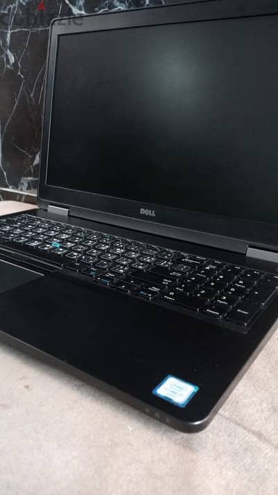 Dell Latitude E5570