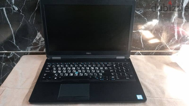 Dell Latitude E5570 2