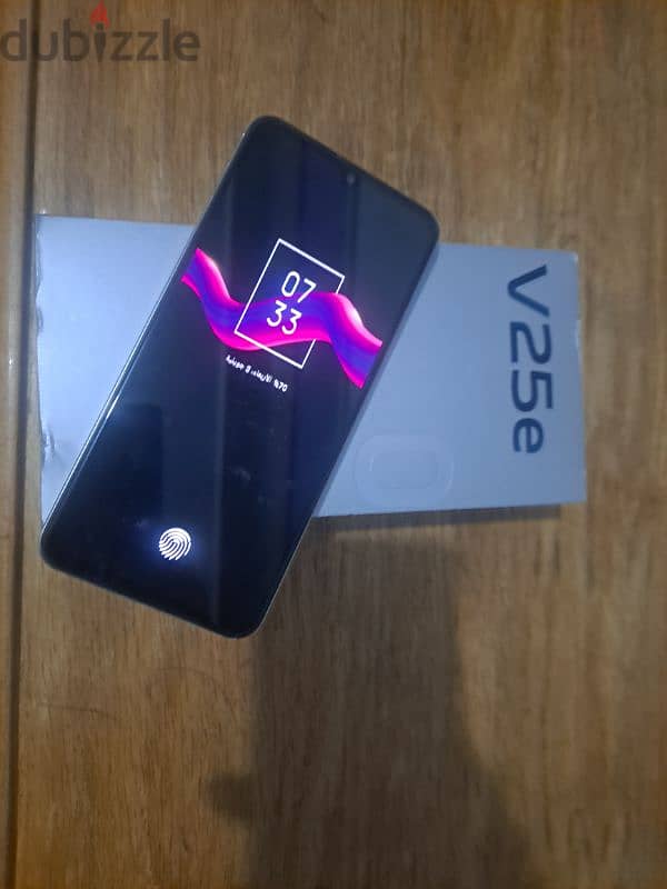 بيع او بدل  كسر زيرو بصمة شاشه صاروخ  شاشه سوبر امواليد Vivov25e 3