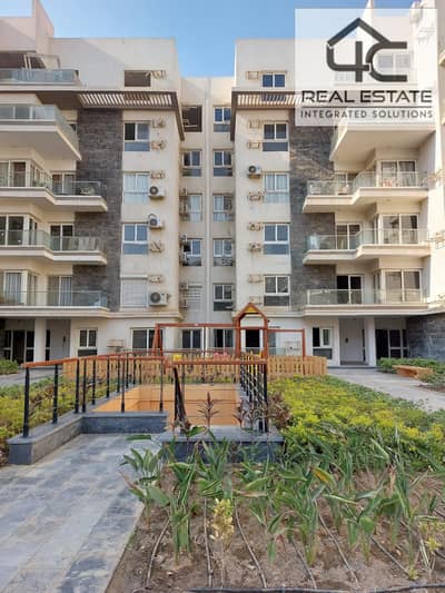 With the opportunity ready to move Apartment 165 m in prime location for sale with lowest price in Mountain view I-City club Park