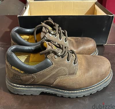 Caterpillar safety shoes حذاء كات سيفتي أصلي