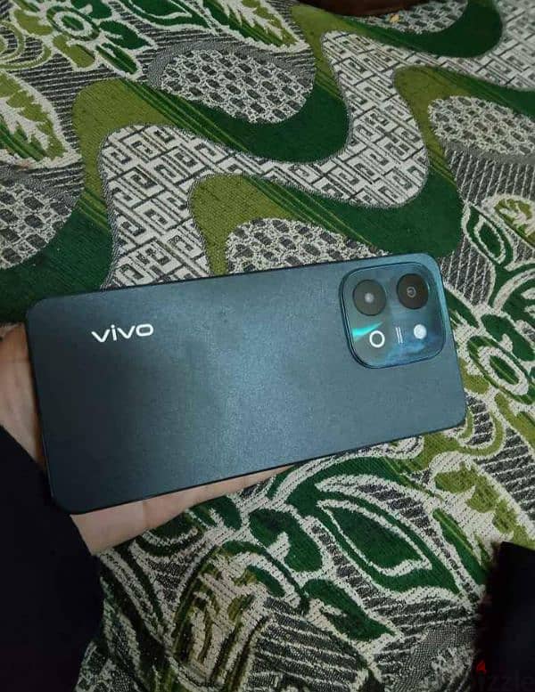 Vivo y28 1