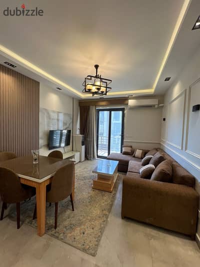 For the distinguished, an apartment for rent in Madinaty, with hotel furniture, B8, Group 86, special finishing, repeated floor