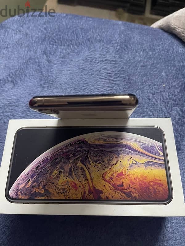 Xs Max dual simZA 256gb Gold battery78 last update 18.2 Waterproof 3