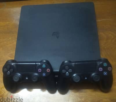 PS4 Slim excellent condition