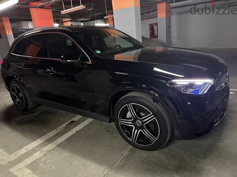 Mercedes-Benz GLC 300 2023 0