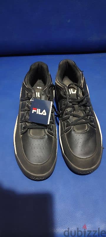 كوتشى Fila مقاس 45 اسود 1