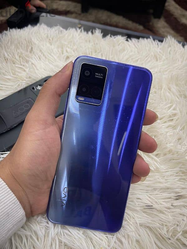 Vivo y21 0