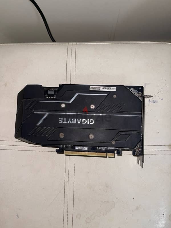 2060 gigabyte 1