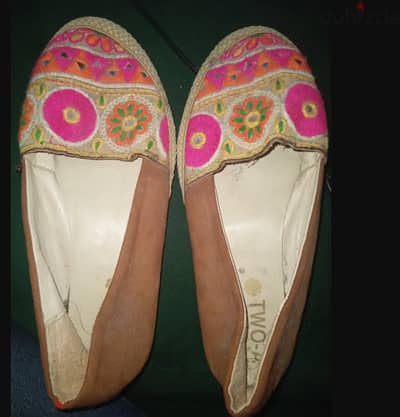 indian shoes (SERIOUS BUYERS ONLY!!)