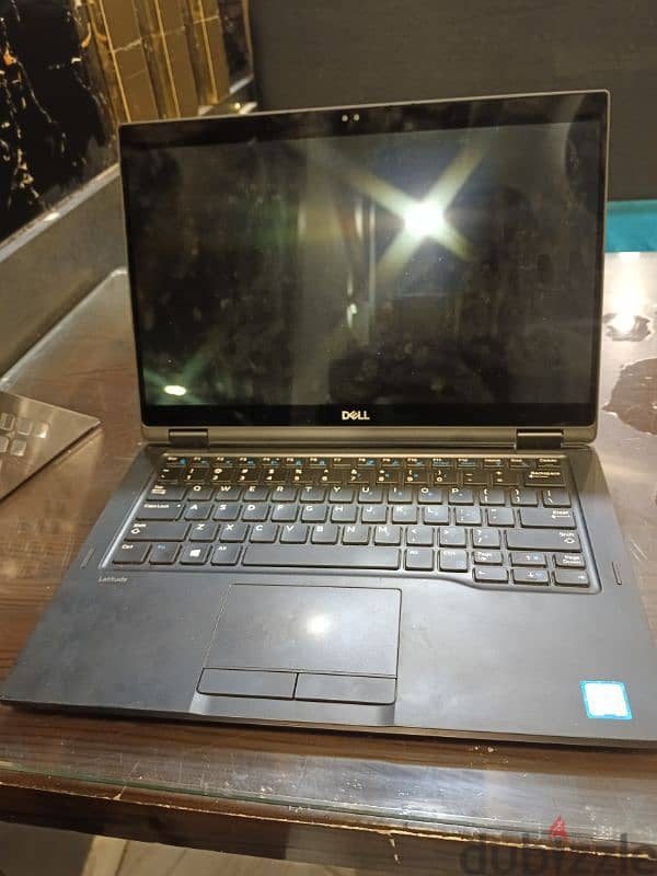 Dell latitude 7389 1