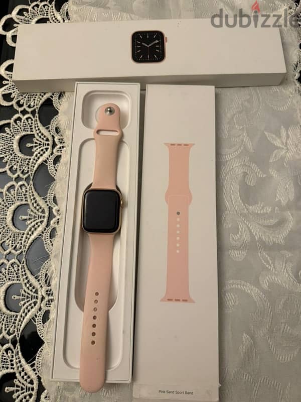 Apple Watch Series 5 USED LIKE NEW FOR SALE 1