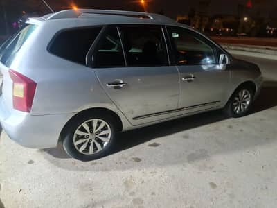 Kia Carens 2010