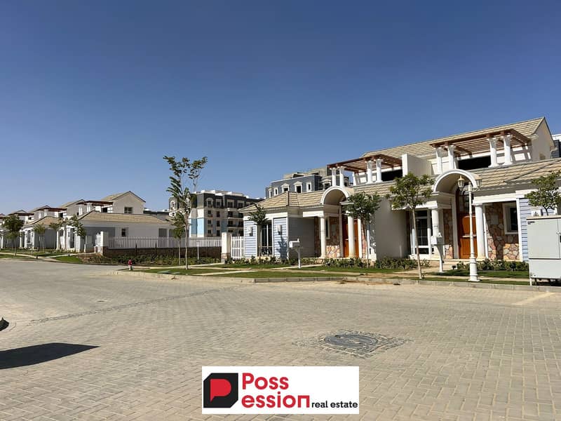 Townhouse villa for sale in front of Al Rehab ready for inspection in installments 0