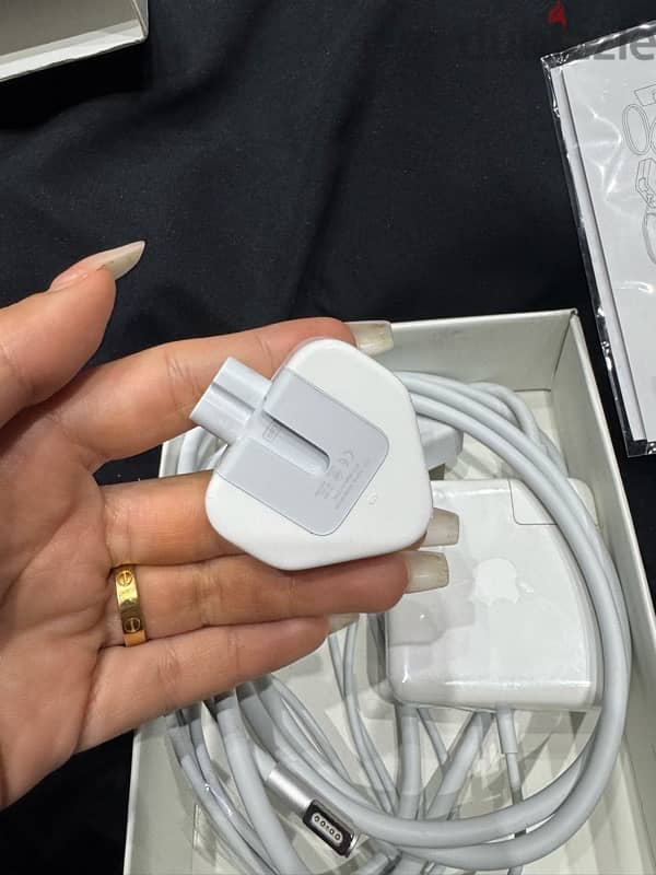 60w magsafe power adapter 6