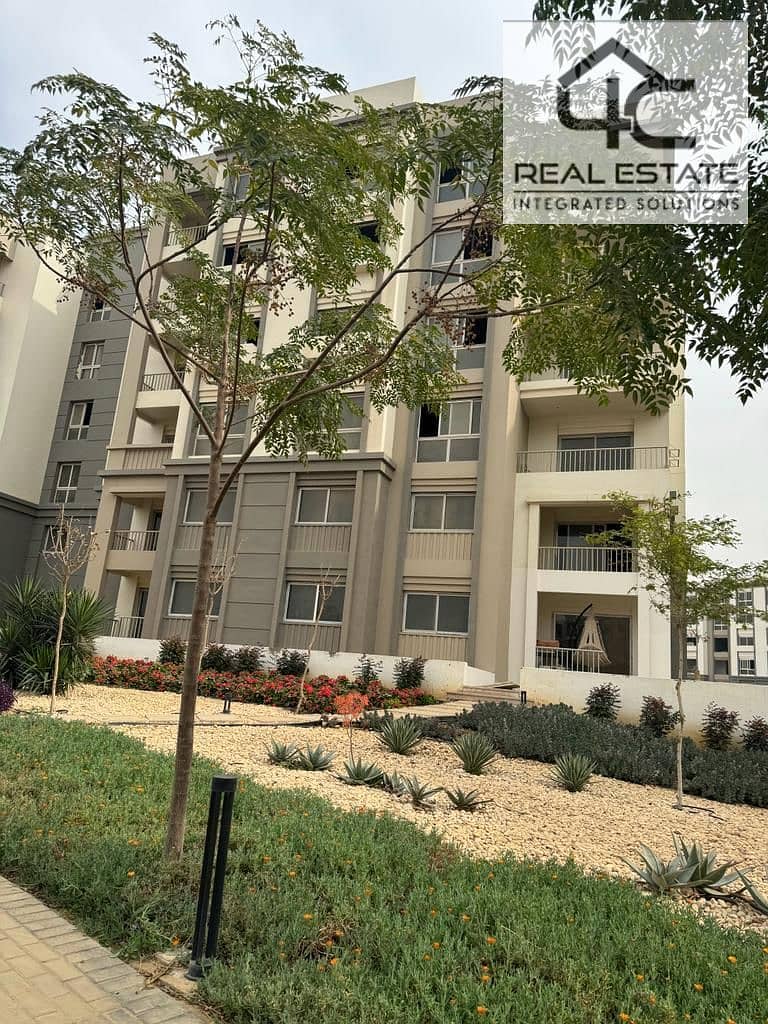 For sale apartment 160m 3 bedrooms with the lowest down payment and installments view landscape in Hyde Park Fifth Settlement 0