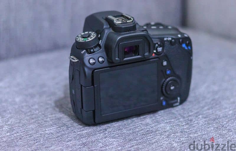 canon 80d 5