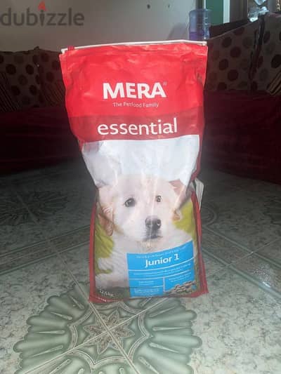 mera the petfood family essential junior 1