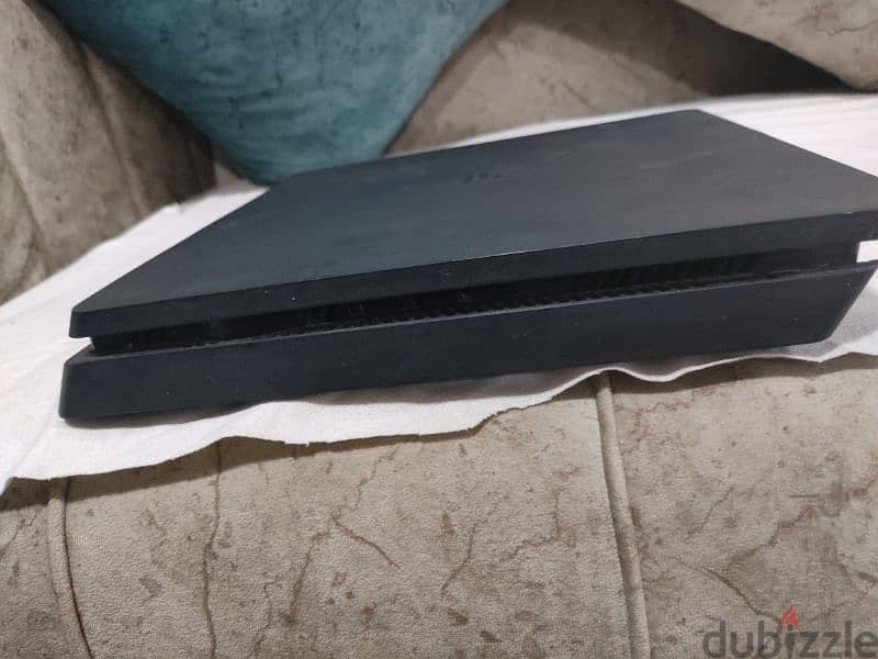 بلايستيشن 4 سلم  PS4 slim  هارد 1000 جيجا  سوفت 11 (ينفع يتهكر) 9