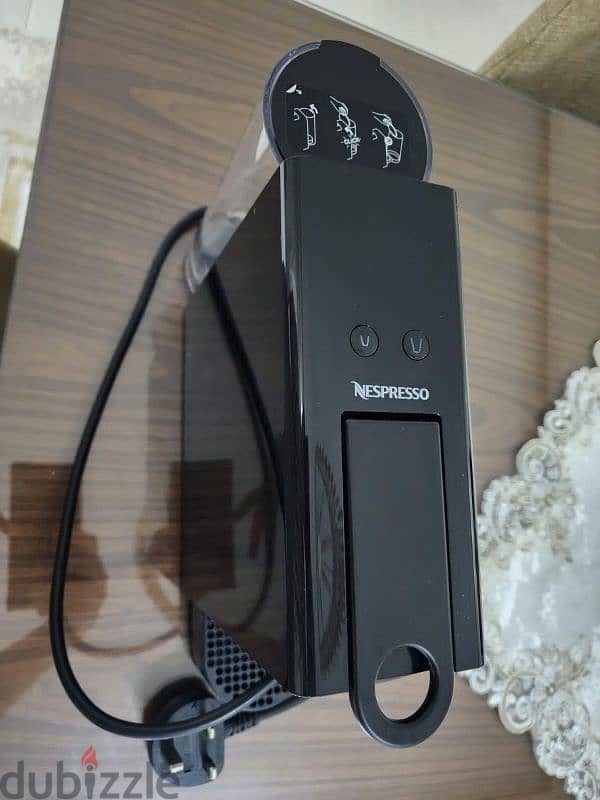 Nespresso Coffe Machine 4