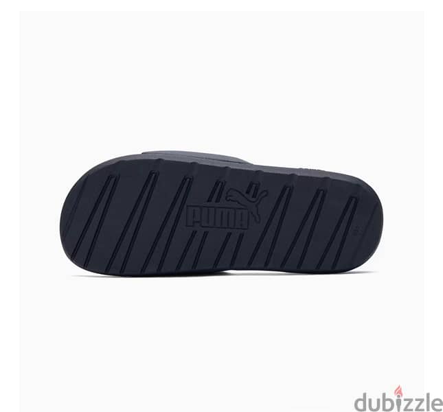 puma’s original comfy slides (new) size (43) 5