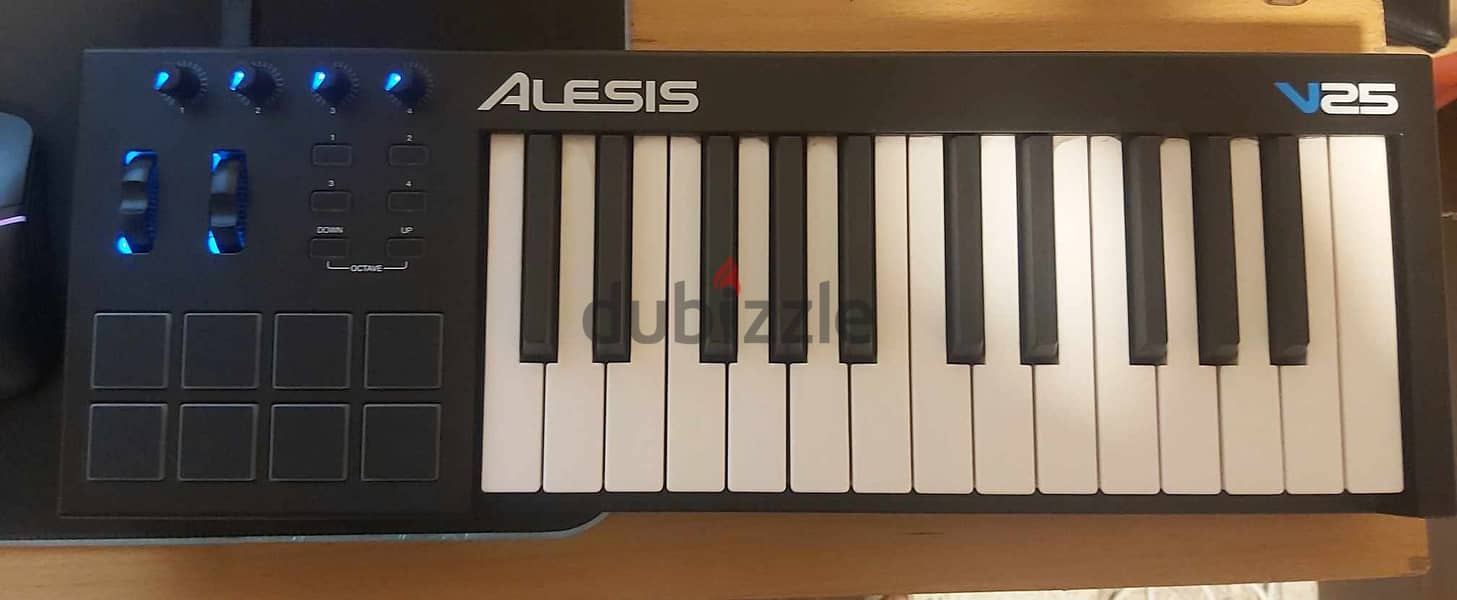 Alesis Midi Keyboard V25 for Sales 1