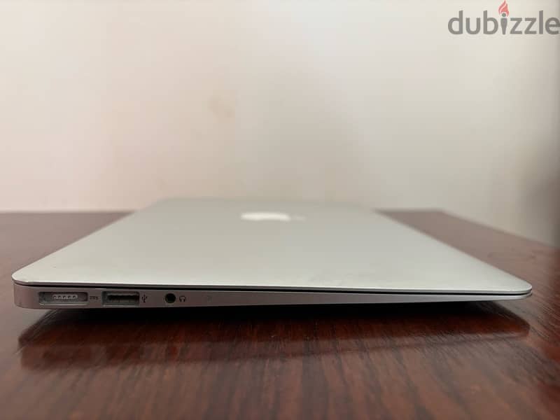 MacBook Air 11inch - Mid 2012 8