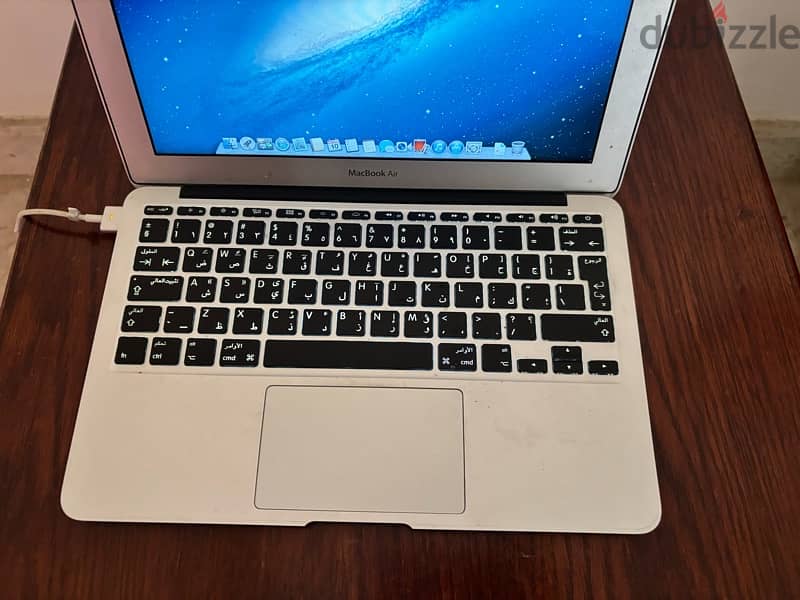 MacBook Air 11inch - Mid 2012 12