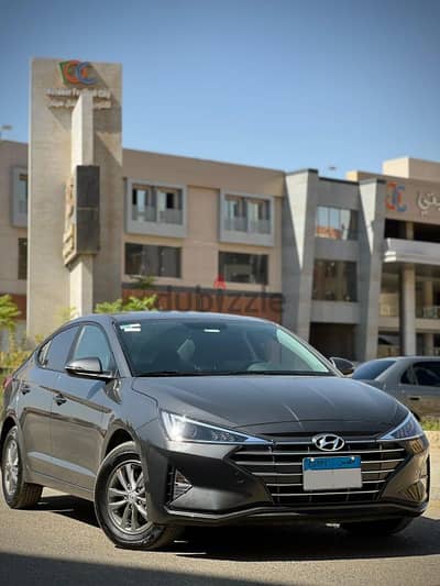 النترا AD للايجار 2025 Elantra AD