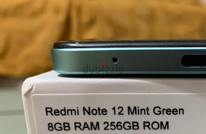 Redmi note 12 / 256 GB / 8 RAM 4