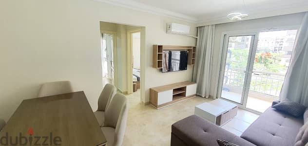 للايجار مفروش مدينتي اول سكن منطقه b12 بجوار الخدمات for rent apartmen