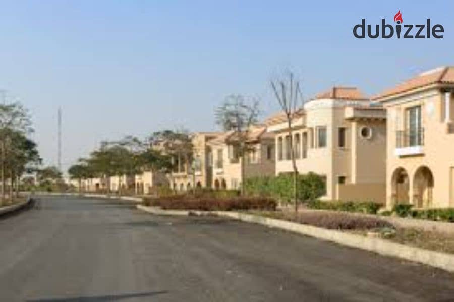 Twin House for sale in a very prime location in New Cairo 0