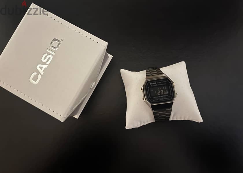 CASIO A168WGG-1BDF 1