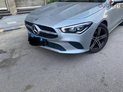 Mercedes-Benz CLA 200 2022