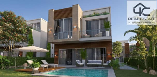 Townhouse Middle for sale in Azzar 2  With down payment and installments ready to move  225 m in the best location