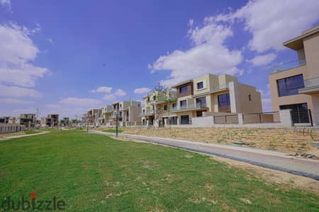 Prime location ready to move Townhouse corner at The Estates Sodic Shiekh Zayed - Minutes from Beverly Hills