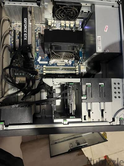 كمبيوتر PC Z440 workstation