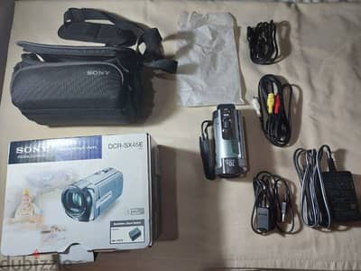 sony handy cam model dcr-sx45e