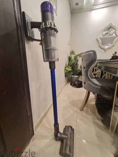 Dyson V11 Torque Drive Cordless Vacuum Cleaner مكنسة كهربائية دايسون