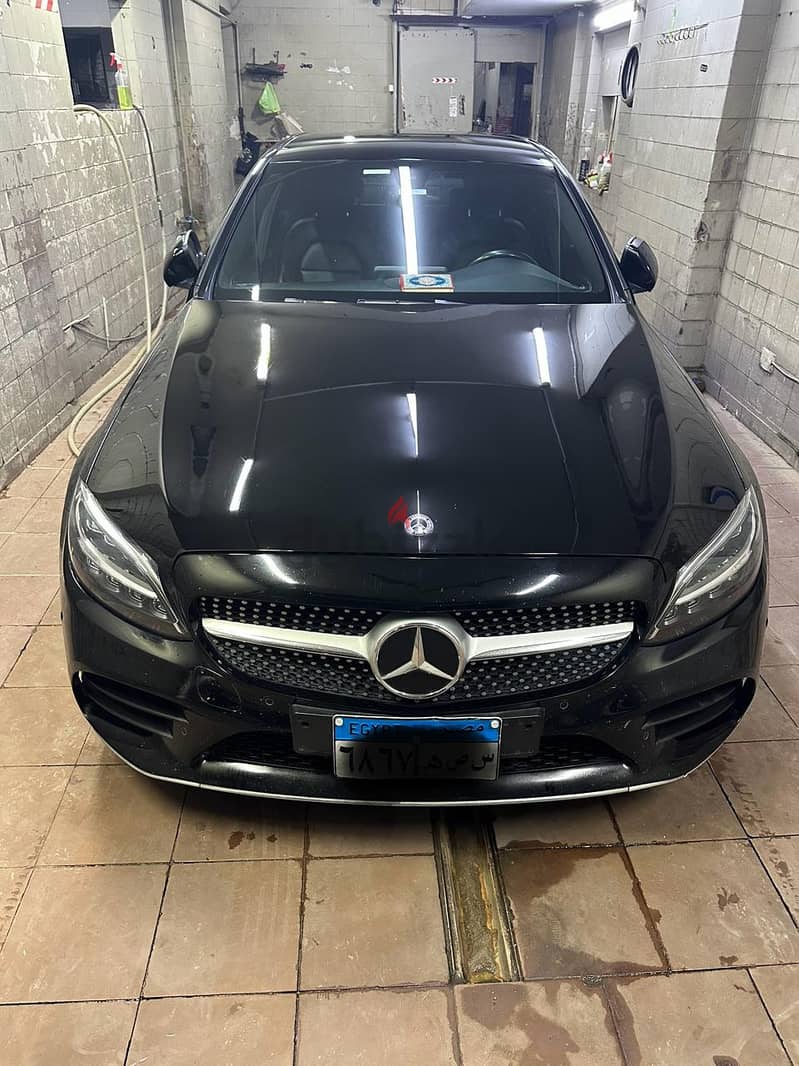 Mercedes C300 2020 - مرسيدس بنز سي 300 فابريكا 0