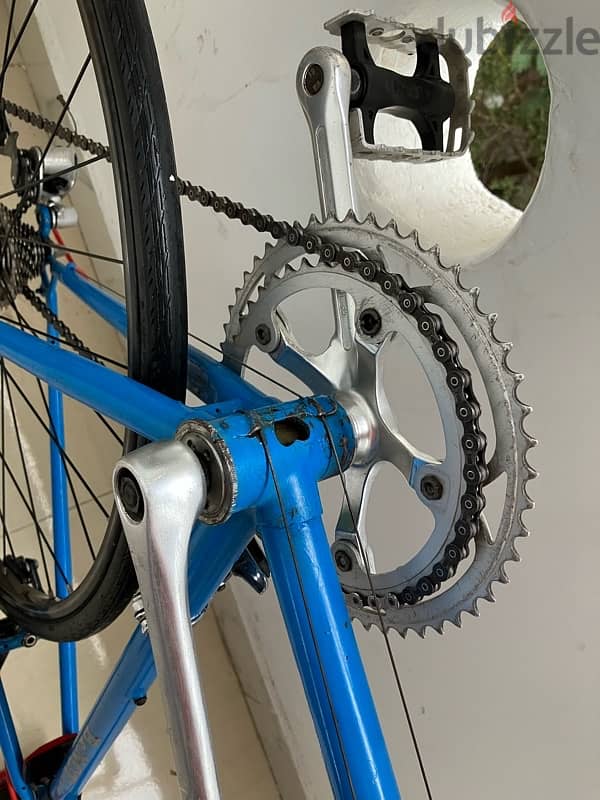 عجلة رود إيطالي ماركة Benotto جروب shimano 600 13