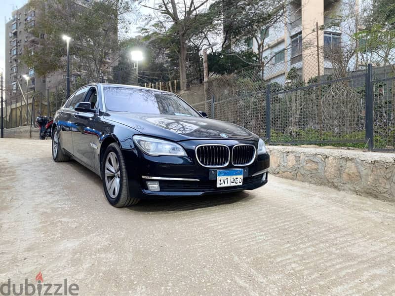 BMW 740 2014 0