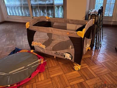 Safari Crib, Safari edition, used only for 1 year and wrapped since,