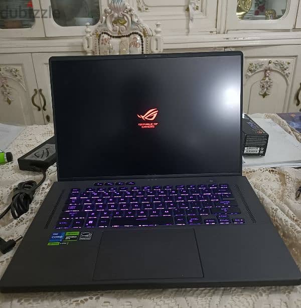 Asus Rog Zephryus g16 RTX4070 3