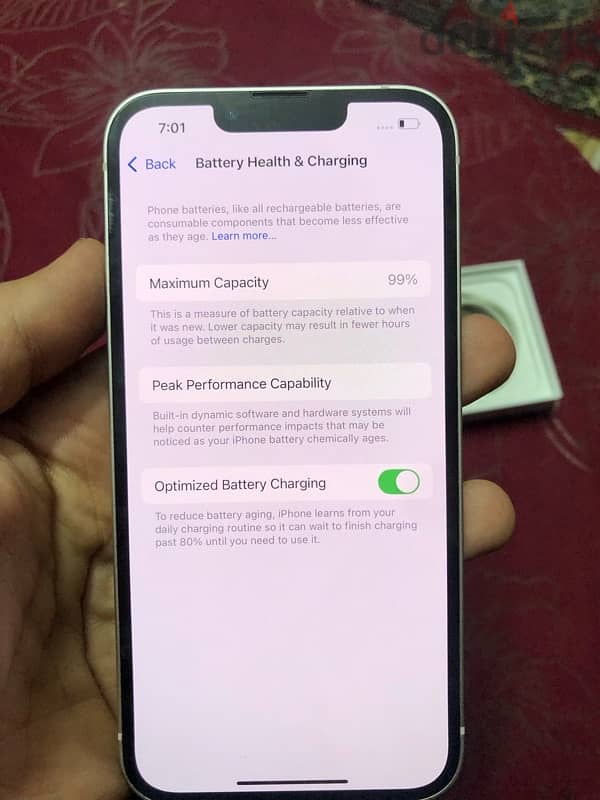 ايفون ١٣  مساحه ١٢٨  بطاريه ٩٩٪؜  مش عليه ضرايب  ضمان ساري لحد شهر ٩ 3