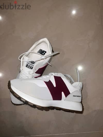 new balance mirror orginal size 40